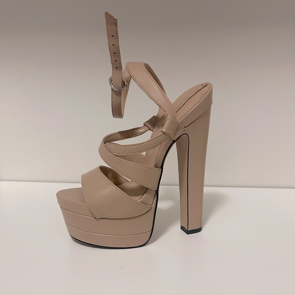 Aldo open toe chunky beige Strappy Platform Heels
